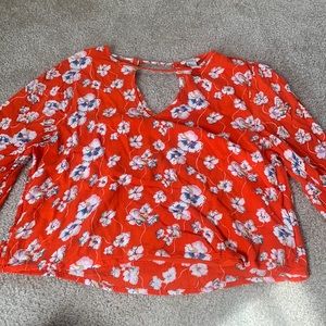 Floral light weight blouse long sleeve